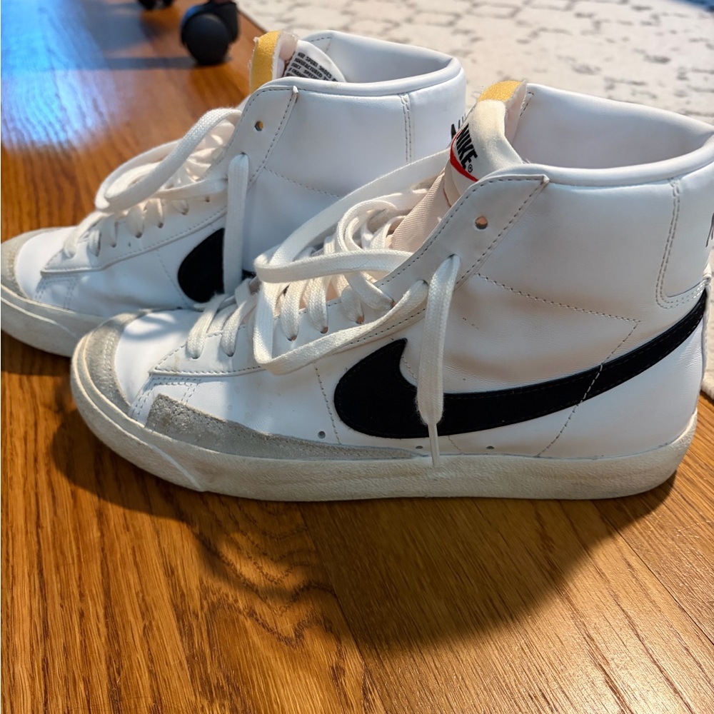 Nike Blazer high top. Size 9.
